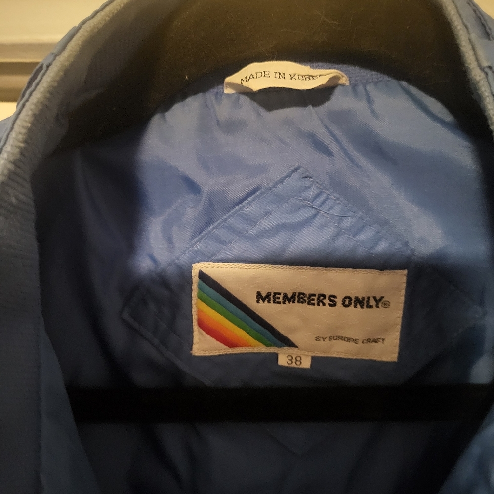 Vintage Members Only Blue Windbreaker Jacket. - Picture 7 of 10